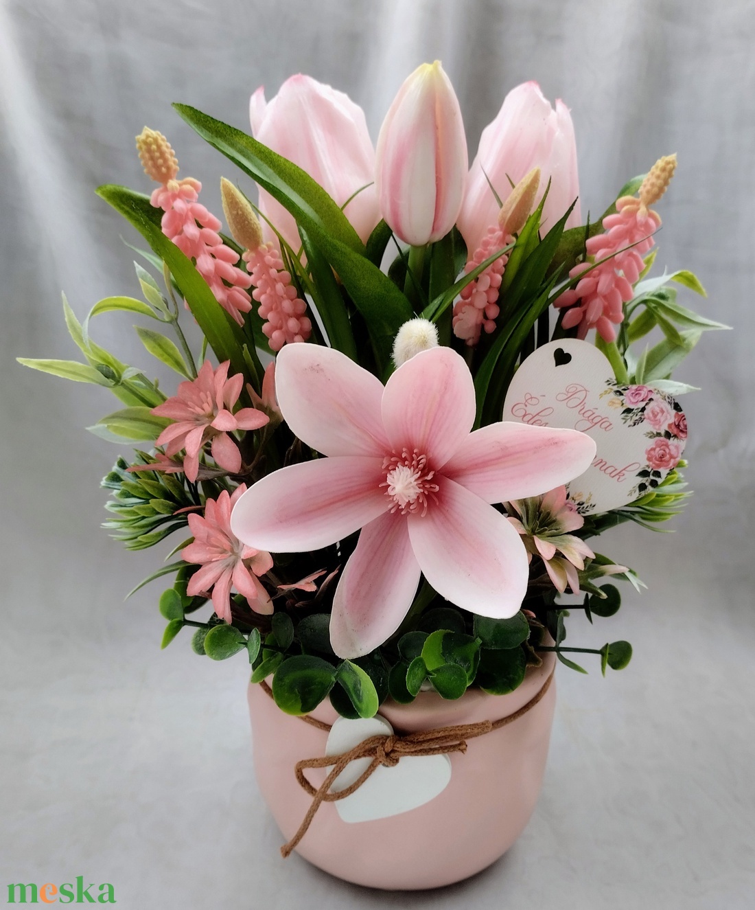 Rózsaszín virágos rózsaszín kaspós asztaldísz  - otthon & életmód - dekoráció - asztal és polc dekoráció - asztaldísz - Meska.hu