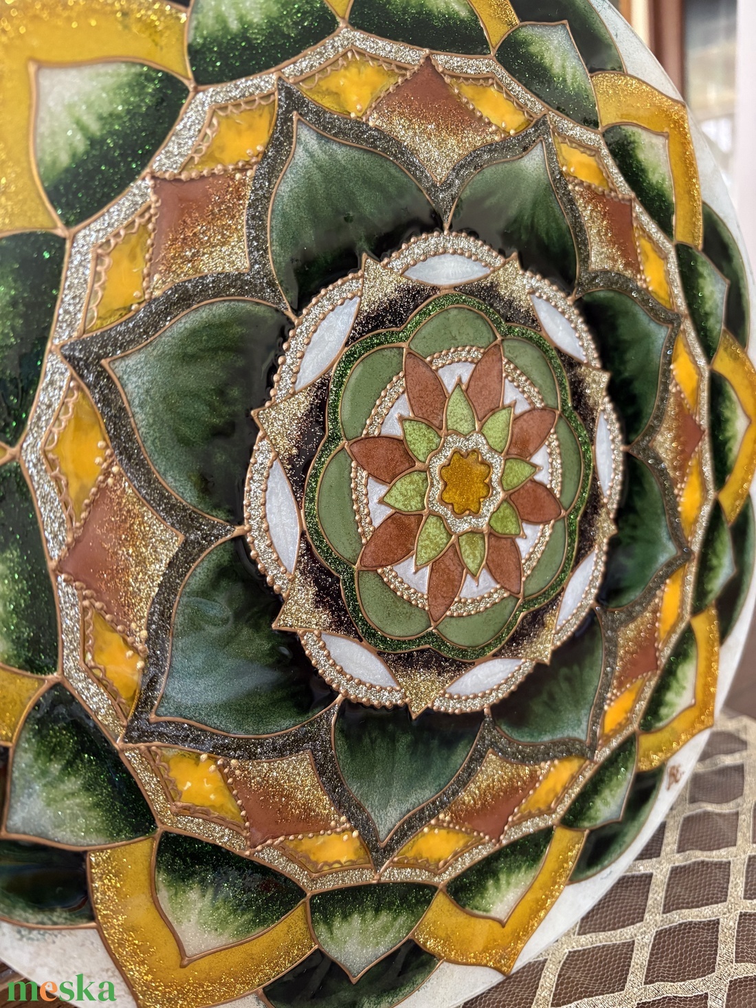 Aranyló Erdő Harmóniája � kézzel készült üvegfestett mandala (30 cm) - otthon & életmód - dekoráció - spiritualitás - mandala - Meska.hu