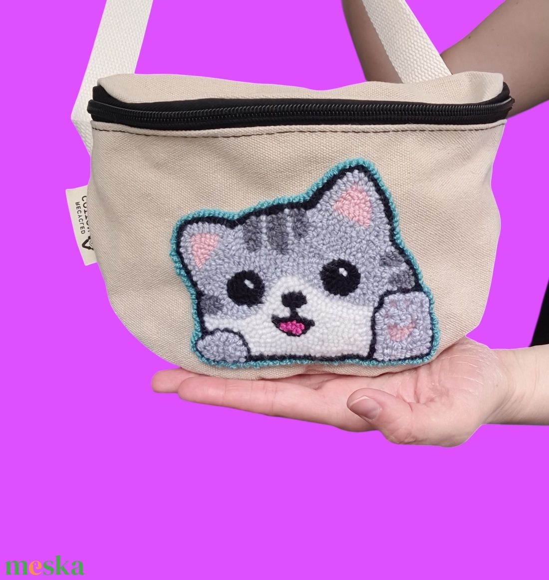 Cica mint�s Övt�ska - Punch needle technik�val kézzel hímzett termék - táska & tok - övtáska - Meska.hu