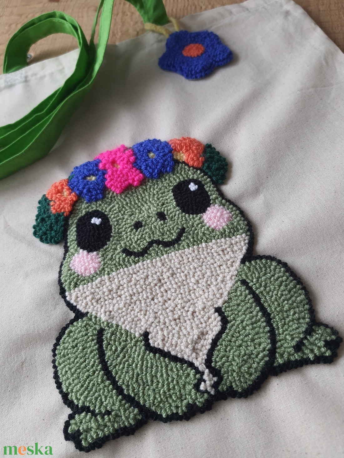 Béka mint�s V�szont�ska - Punch needle technik�val kézzel hímezve - táska & tok - bevásárlás & shopper táska - shopper, textiltáska, szatyor - Meska.hu