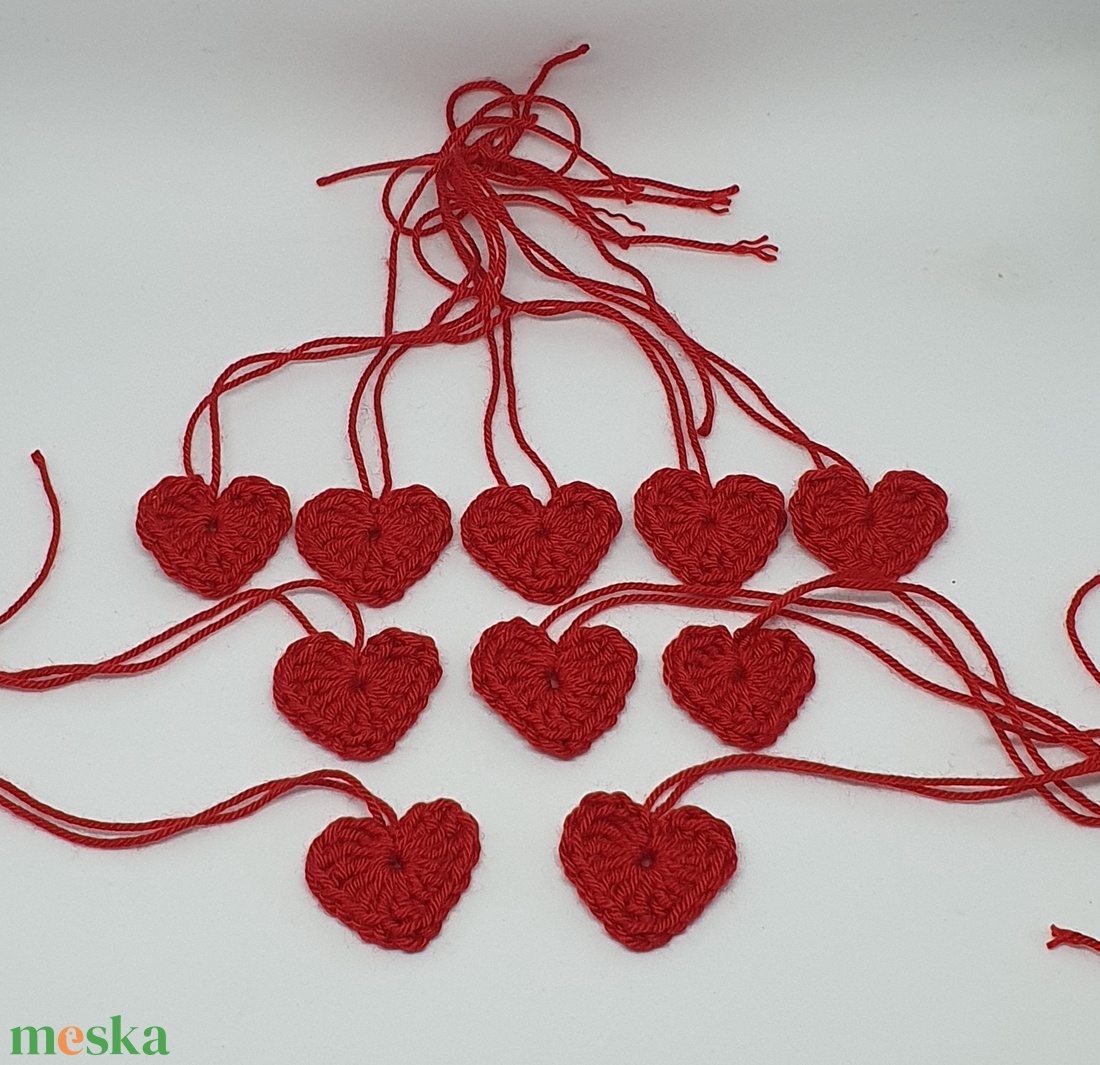 10 db horgolt szív - diy (csináld magad) - egységcsomag - Meska.hu 10 db horgolt szív - diy (csináld magad) - egységcsomag - Meska.hu