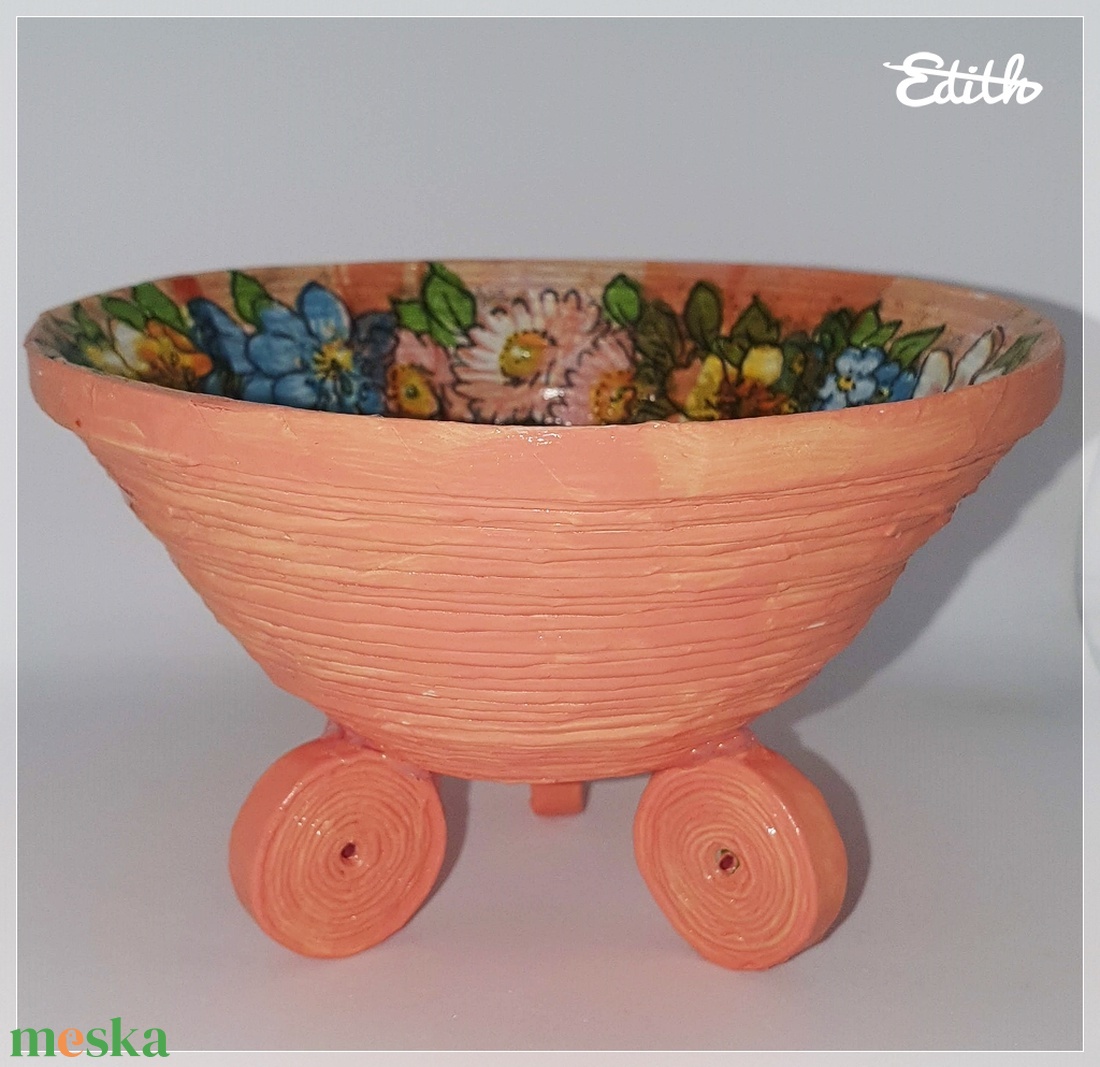 Nyuszis tál 3 lábbal -  - Meska.hu