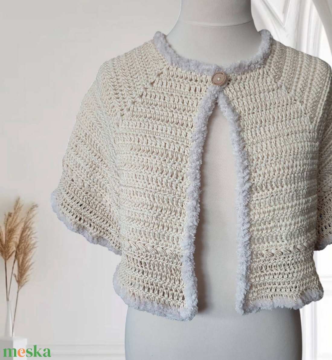 Kézzel horgolt pamut bolero lurex csillogással � ekrü elegáns esküvői és alkalmi női boleró - ruha & divat - női ruha - bolero - Meska.hu