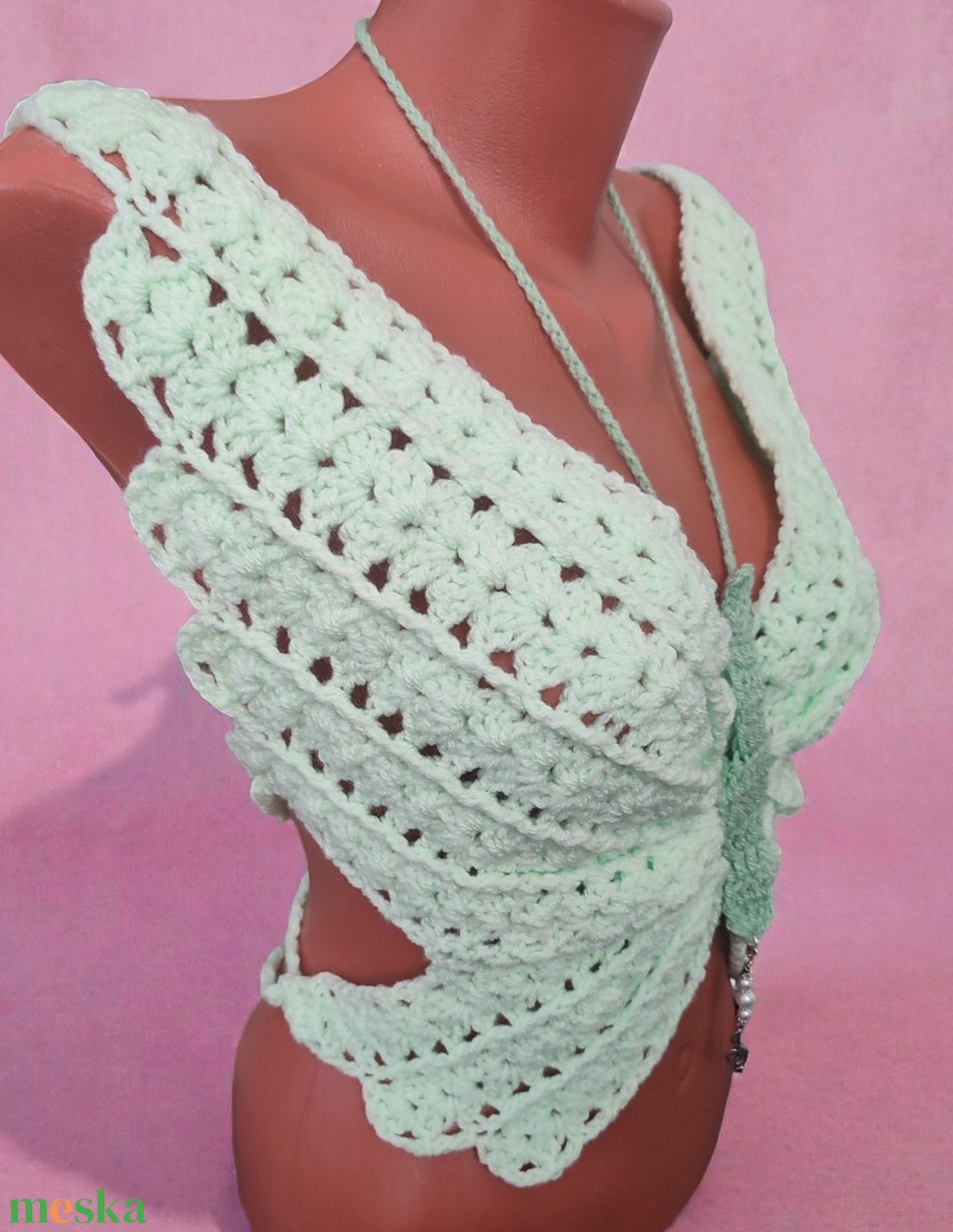 EDO Aura � kézzel horgolt pillangó top, különleges nyári női statement felső világos almazöld színben - ruha & divat - női ruha - top - Meska.hu