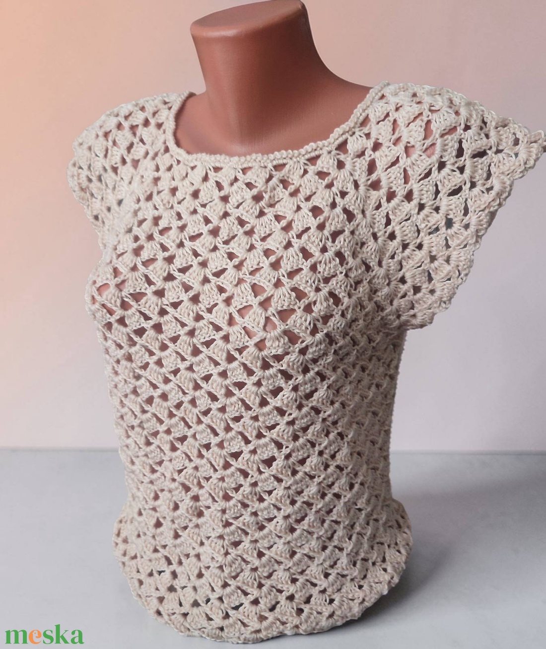 Kézzel horgolt pamut nyári felső, púderes rózsaszín, nőies, légies top S�M - ruha & divat - női ruha - blúz - Meska.hu