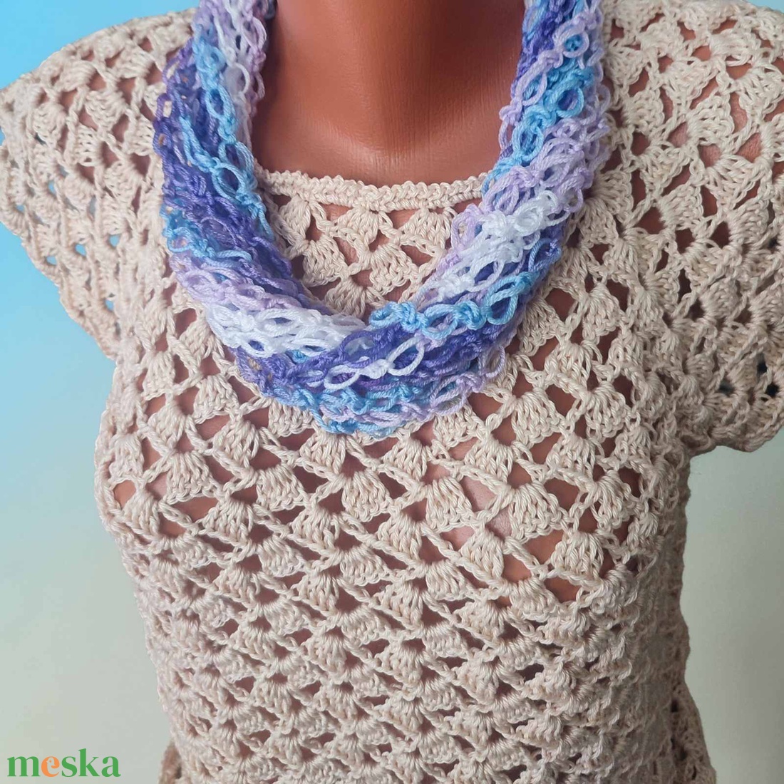 EDO Breeze � dekoratív, kézzel horgolt tavaszi körkendő, könnyű nyakmelegítő, tavaszi égbolt-sál - ruha & divat - sál, sapka, kendő - sál - Meska.hu