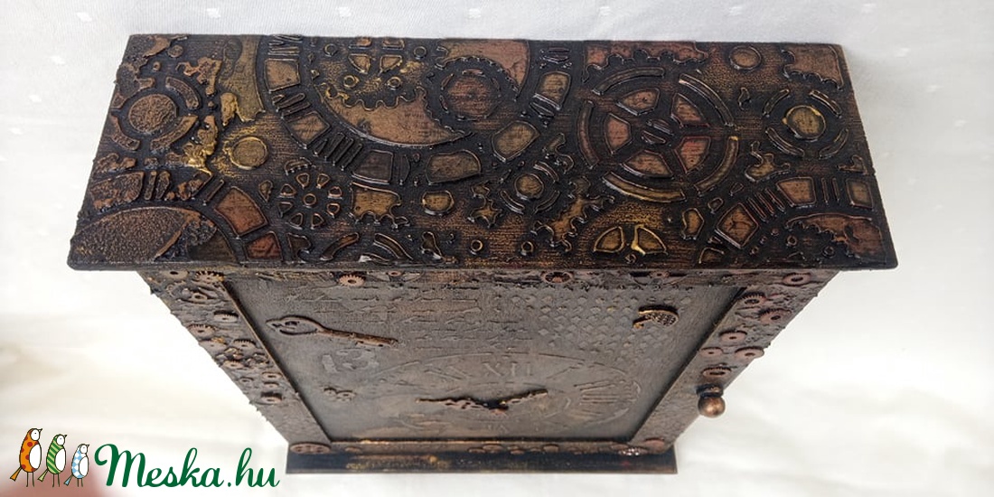 Steampunk fali kulcstartó doboz.26 x 20 x 6 cm - otthon & életmód - bútor - Meska.hu Steampunk fali kulcstartó doboz.26 x 20 x 6 cm - otthon & életmód - bútor - Meska.hu