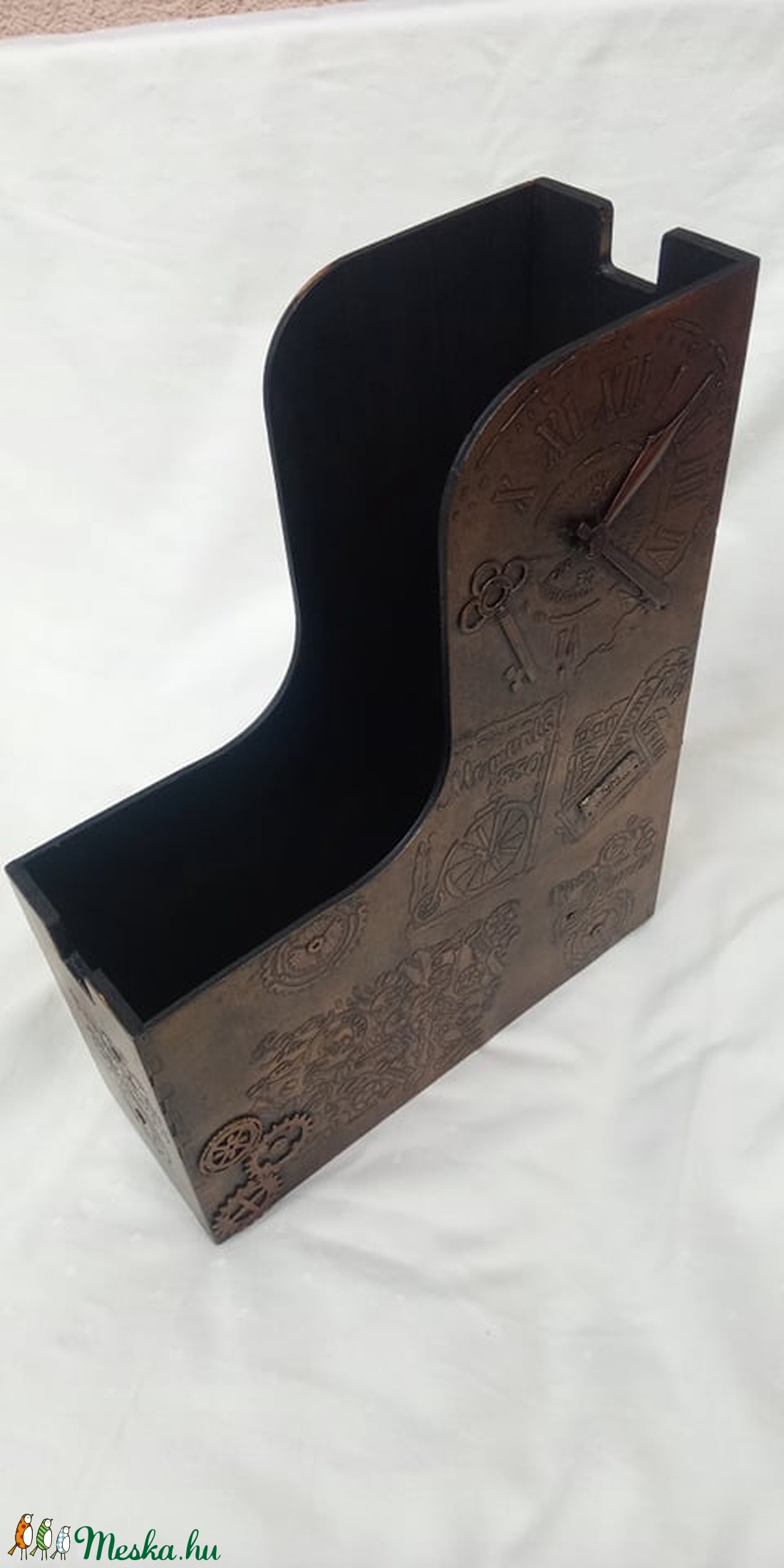 Steampunk stílusú fa irattartó papucs - otthon & életmód - papír, írószer - mappa - Meska.hu Steampunk stílusú fa irattartó papucs - otthon & életmód - papír, írószer - mappa - Meska.hu