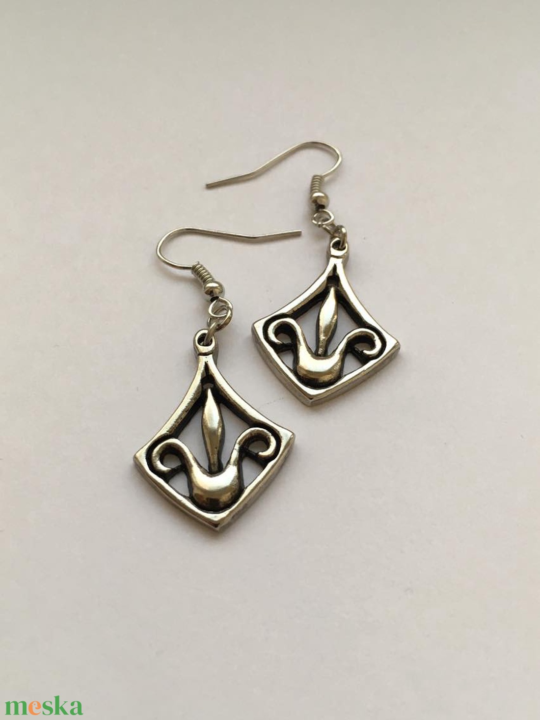 Tulipános Fülbevaló (újdonság) - ékszer - fülbevaló - lógó fülbevaló - Meska.hu