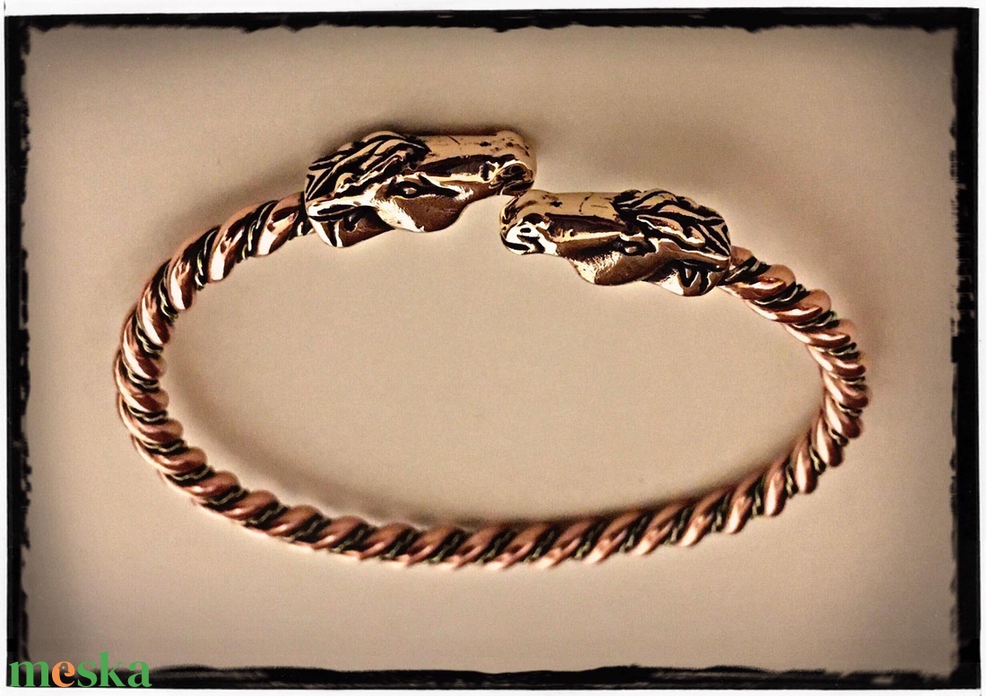 Lófejes sodrott karkötő - ékszer - karkötő - karperec - Meska.hu