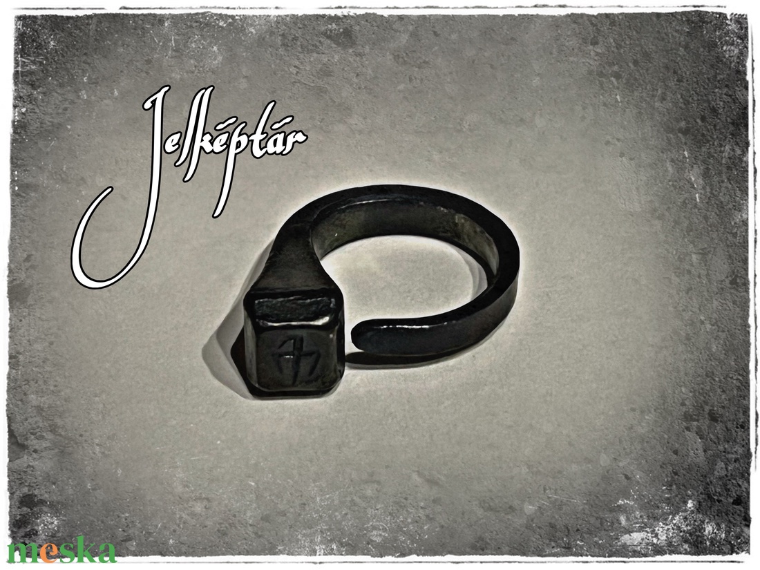 Patkószeg gyűrű turulos ligatúrával - ékszer - gyűrű - figurális gyűrű - Meska.hu