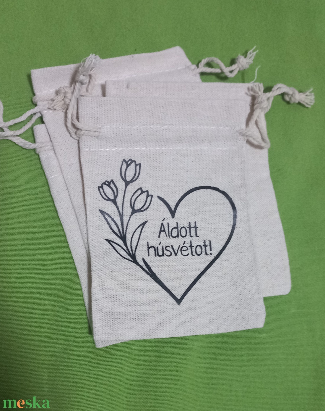 Húsvéti vászon zsákocska � apró ajándékokhoz - ünnepi díszek, dekorációk - húsvéti díszek és dekorációk - húsvéti ajándékátadó - Meska.hu
