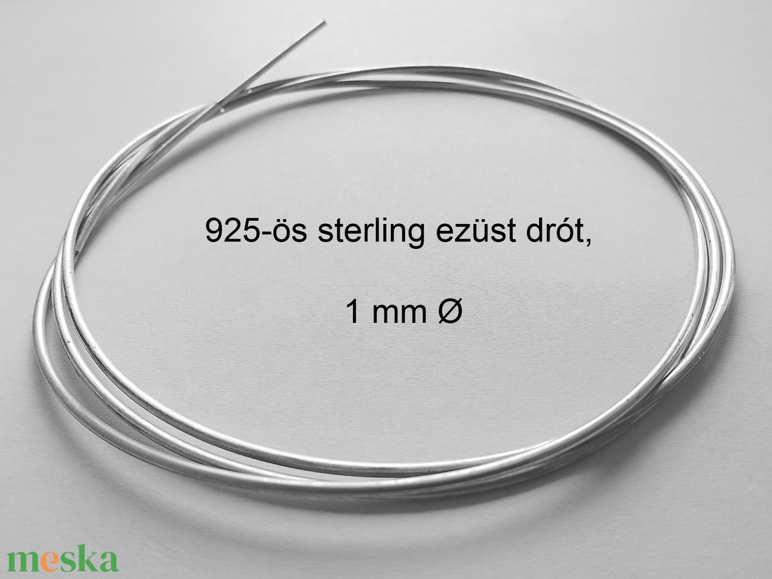 925-ös 1 mm átmérőjű ezüst drót, sterling ezüst huzal - kellékek & szerszámok - gyöngyfűzés kellékek - drót - Meska.hu