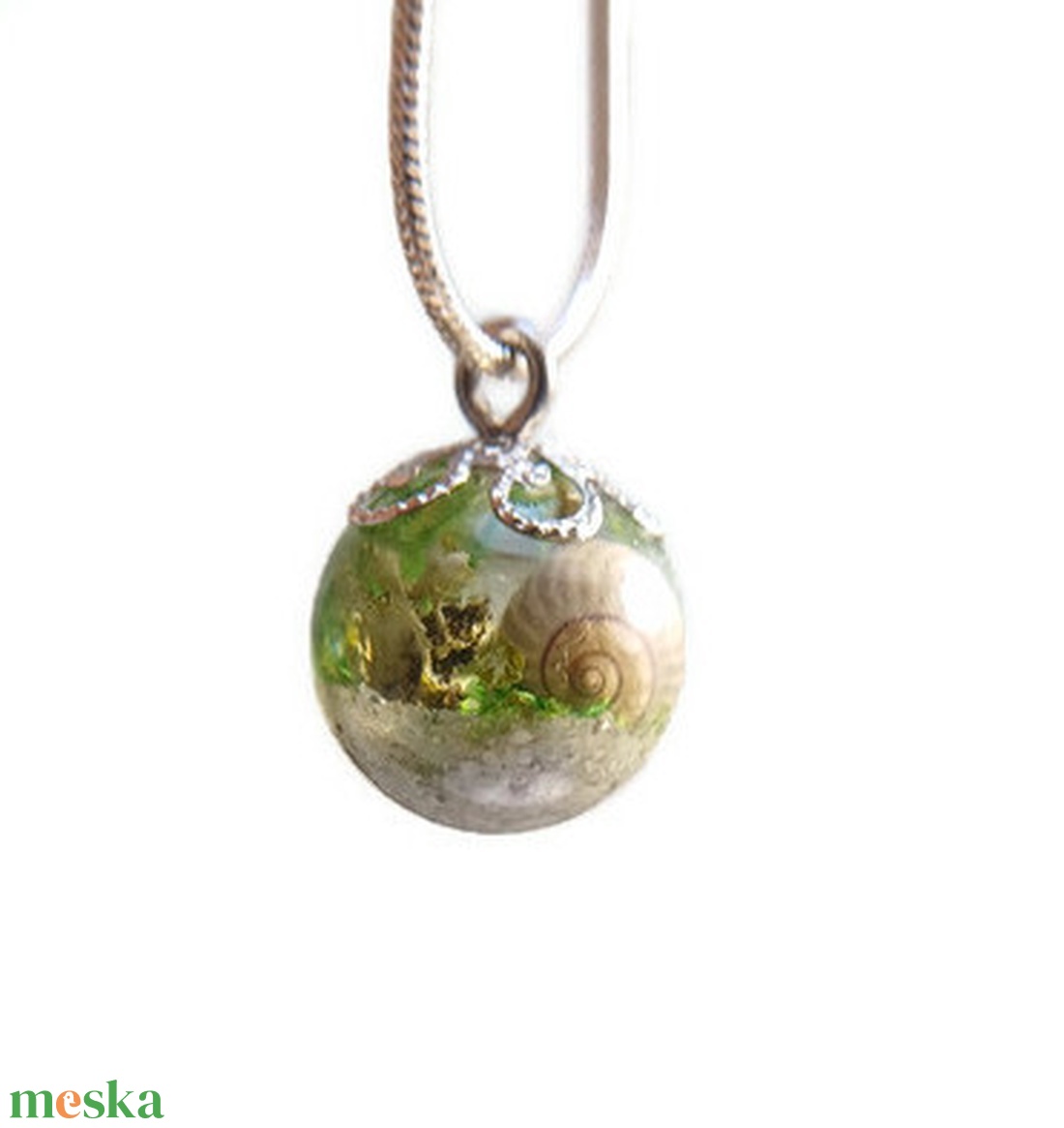 Picike csigaházas, zuzmós, 14 mm-es gömbnyaklánc  - ékszer - nyaklánc - medálos nyaklánc - Meska.hu Picike csigaházas, zuzmós, 14 mm-es gömbnyaklánc  - ékszer - nyaklánc - medálos nyaklánc - Meska.hu