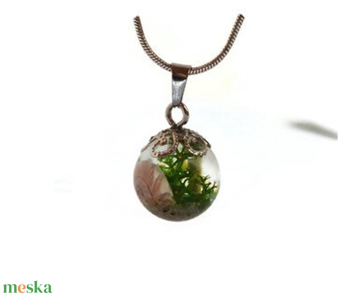 Kis kerti csendélet gömbnyaklánc - ékszer - nyaklánc - medálos nyaklánc - Meska.hu