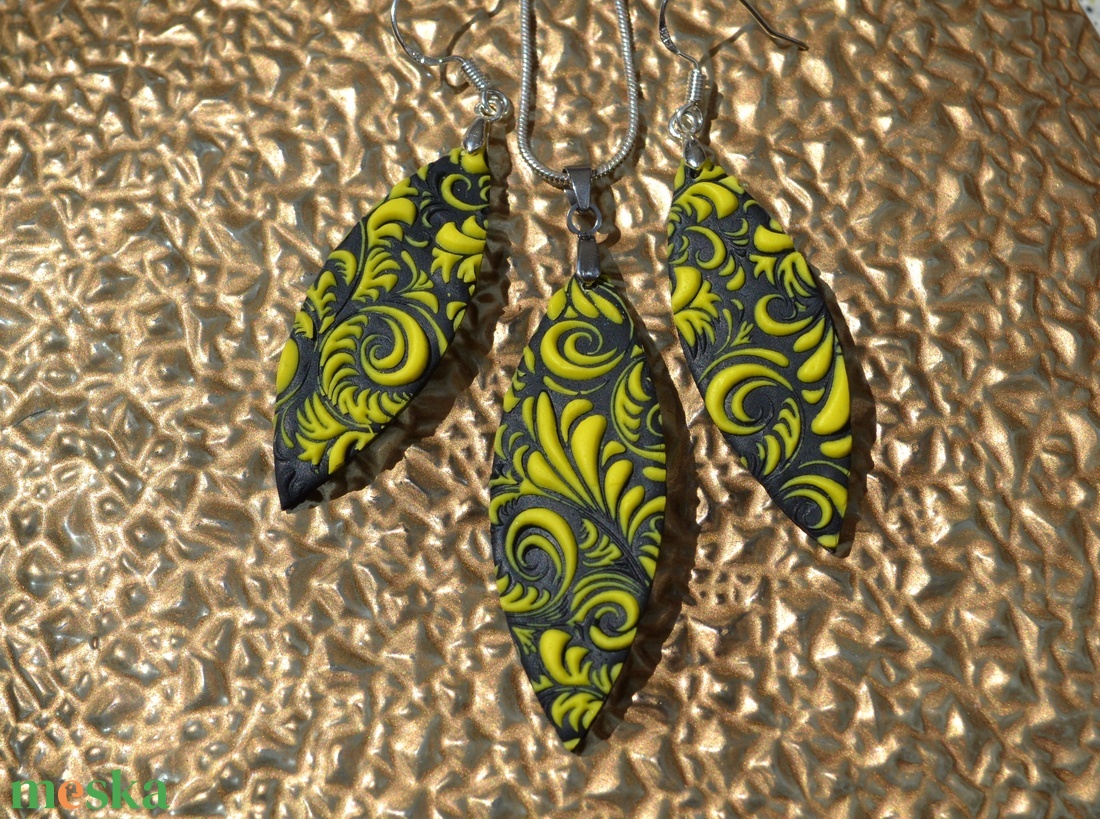 Mintás napsárga-fekete polymer clay ékszerszett - ékszer - ékszerszett - Meska.hu Mintás napsárga-fekete polymer clay ékszerszett - ékszer - ékszerszett - Meska.hu