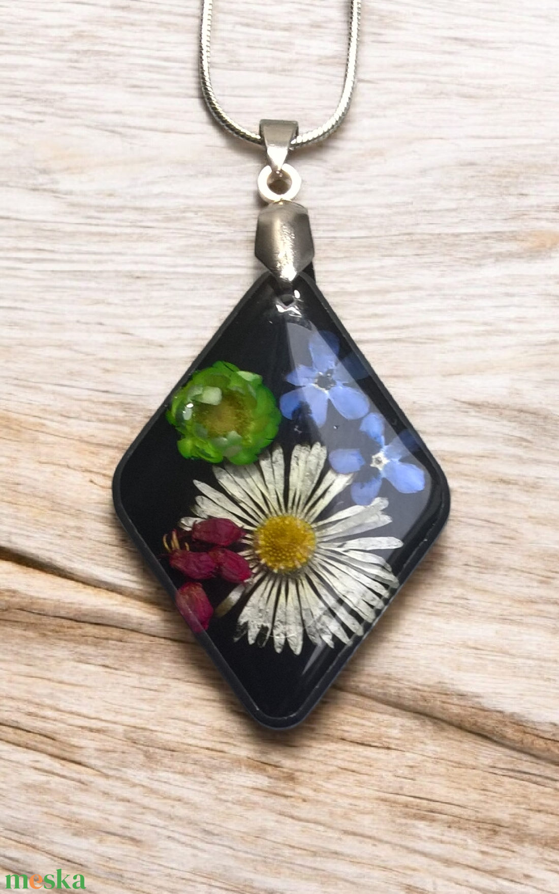 Sokvirágos nyaklánc - ékszer - nyaklánc - medálos nyaklánc - Meska.hu