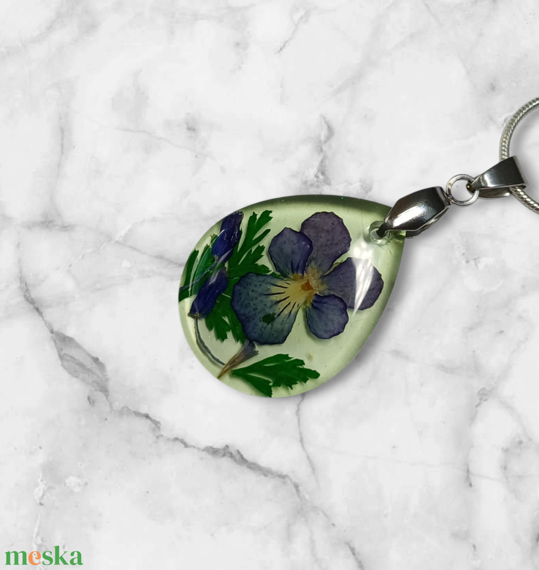 Lila ibolyás nyaklánc II. - ékszer - nyaklánc - medálos nyaklánc - Meska.hu