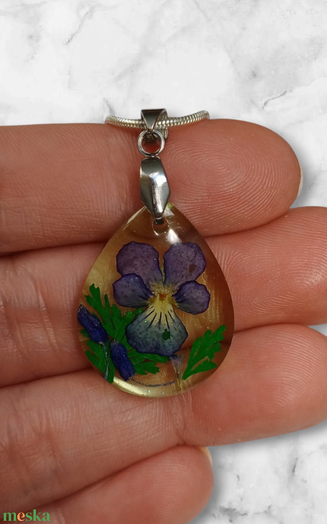 Lila ibolyás nyaklánc II. - ékszer - nyaklánc - medálos nyaklánc - Meska.hu