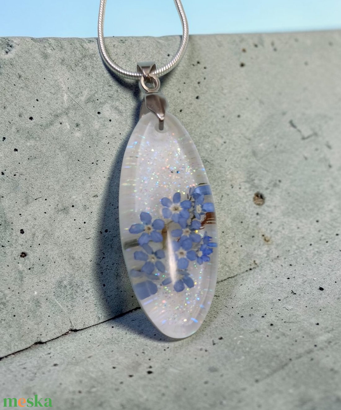 Nefelejcses nyaklánc  - ékszer - nyaklánc - medálos nyaklánc - Meska.hu