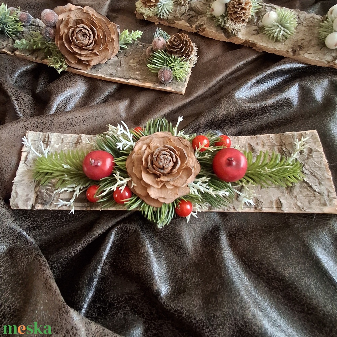 Ünnepi kis asztaldísz - piros - karácsony - karácsonyi lakásdekoráció - ünnepi asztaldekoráció - Meska.hu