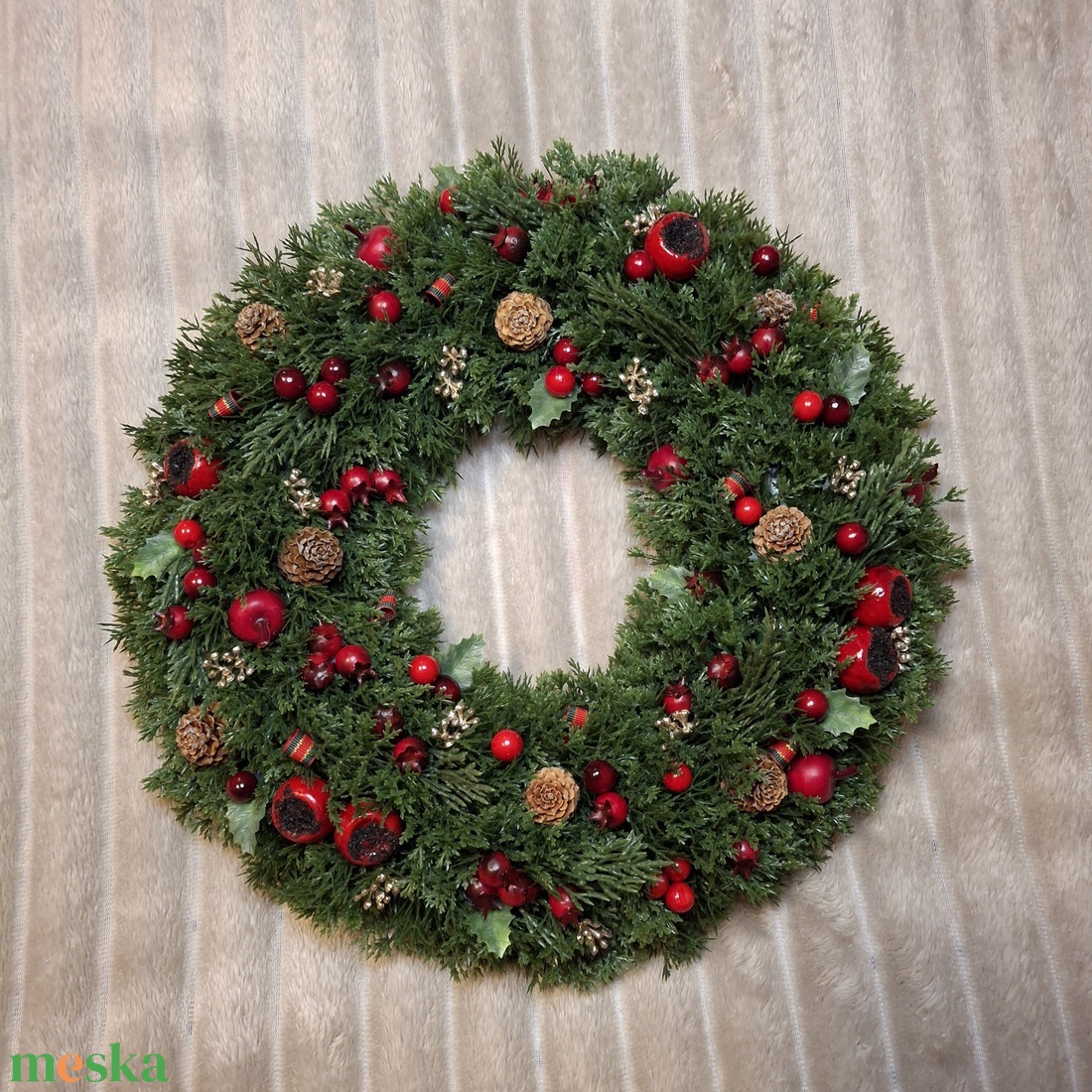 Pirosbogyós kopogtató - karácsony - karácsonyi lakásdekoráció - karácsonyi ajtódíszek - Meska.hu