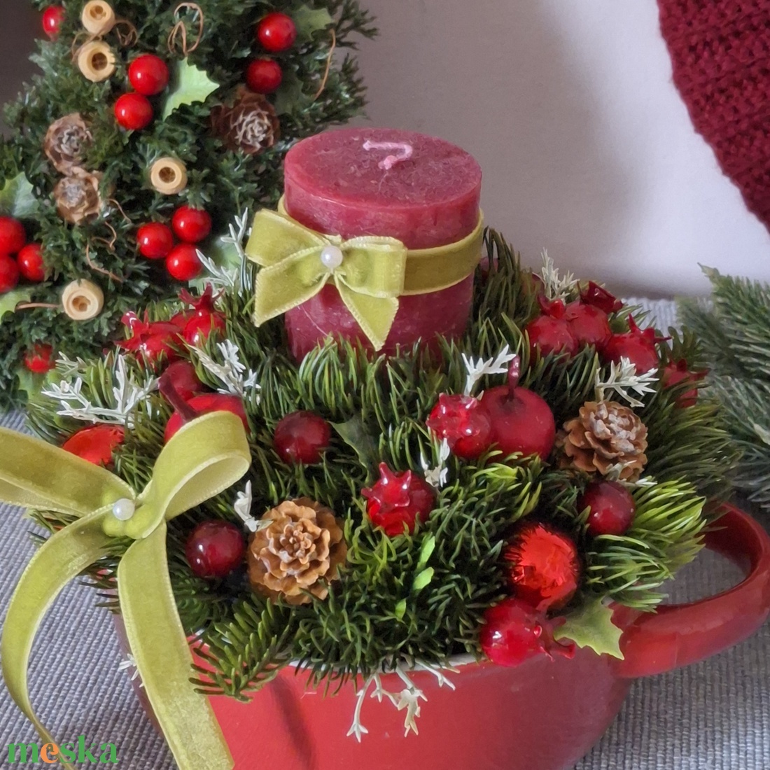 Pirosbogyós gyertyás asztaldísz  - karácsony - adventi díszek - adventi gyertyadíszek és koszorúdíszek - Meska.hu