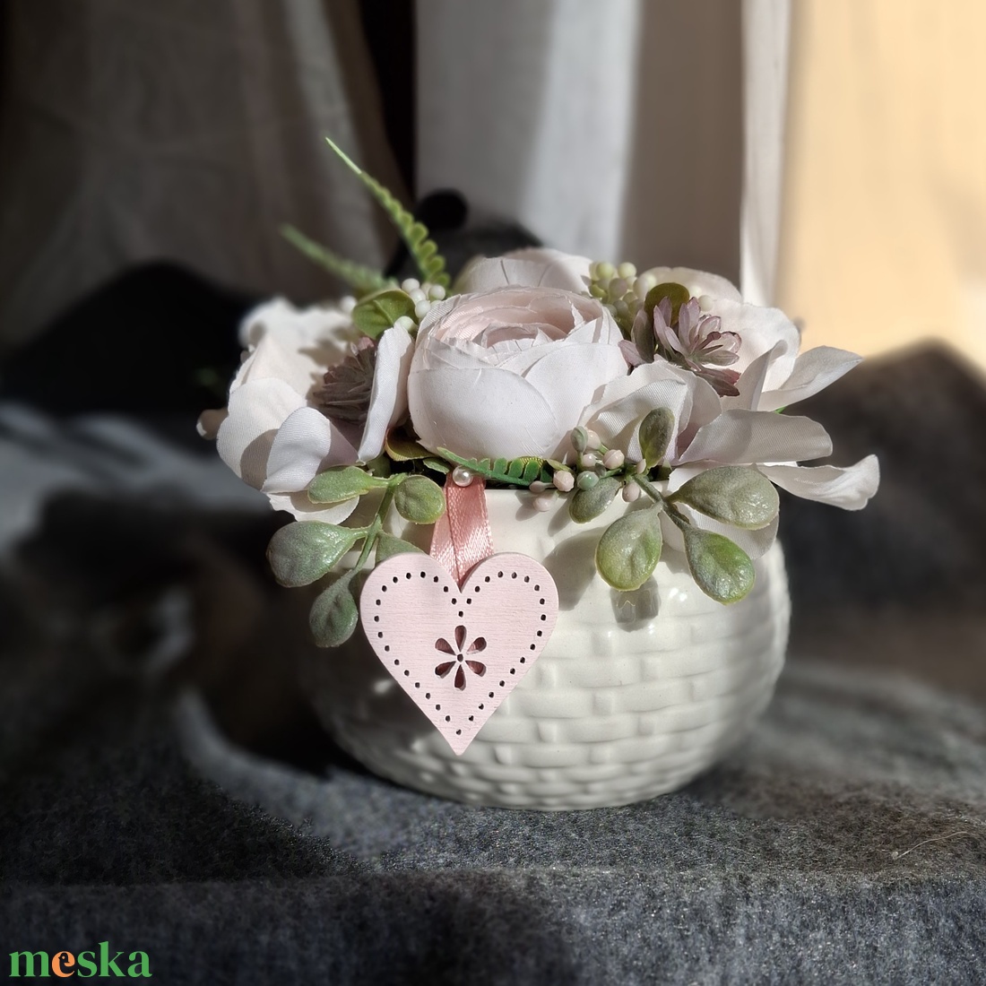 Boglárkás kis asztaldísz  - otthon & életmód - dekoráció - asztal és polc dekoráció - asztaldísz - Meska.hu