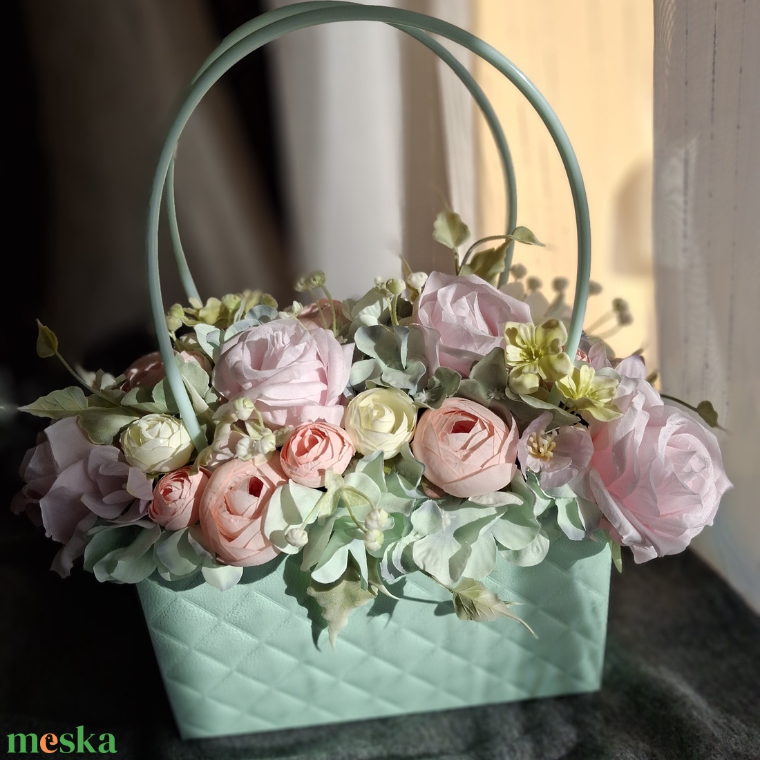 Virágos táska - otthon & életmód - virágdekoráció - virágok - virágcsokor - Meska.hu