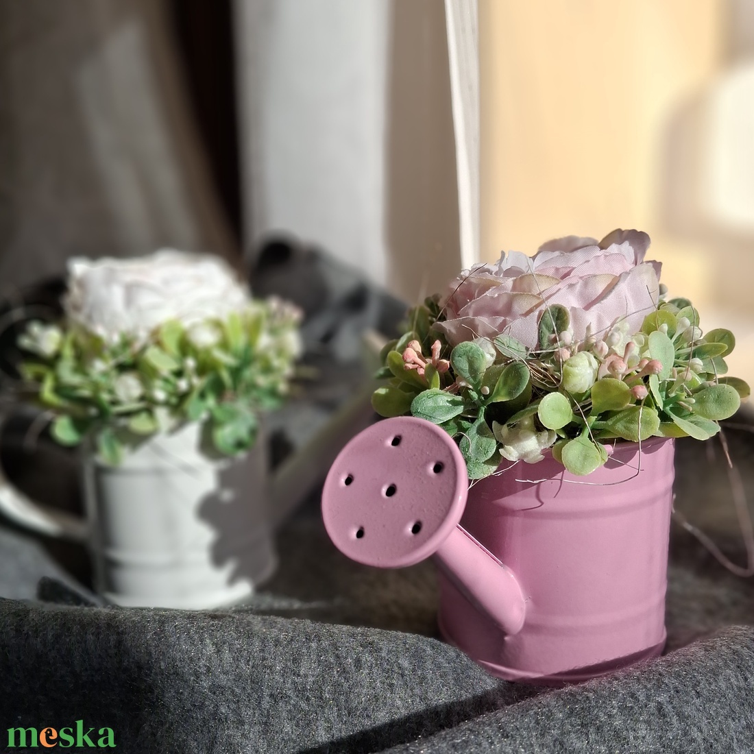 Virágos locsolókanna - otthon & életmód - dekoráció - asztal és polc dekoráció - asztaldísz - Meska.hu