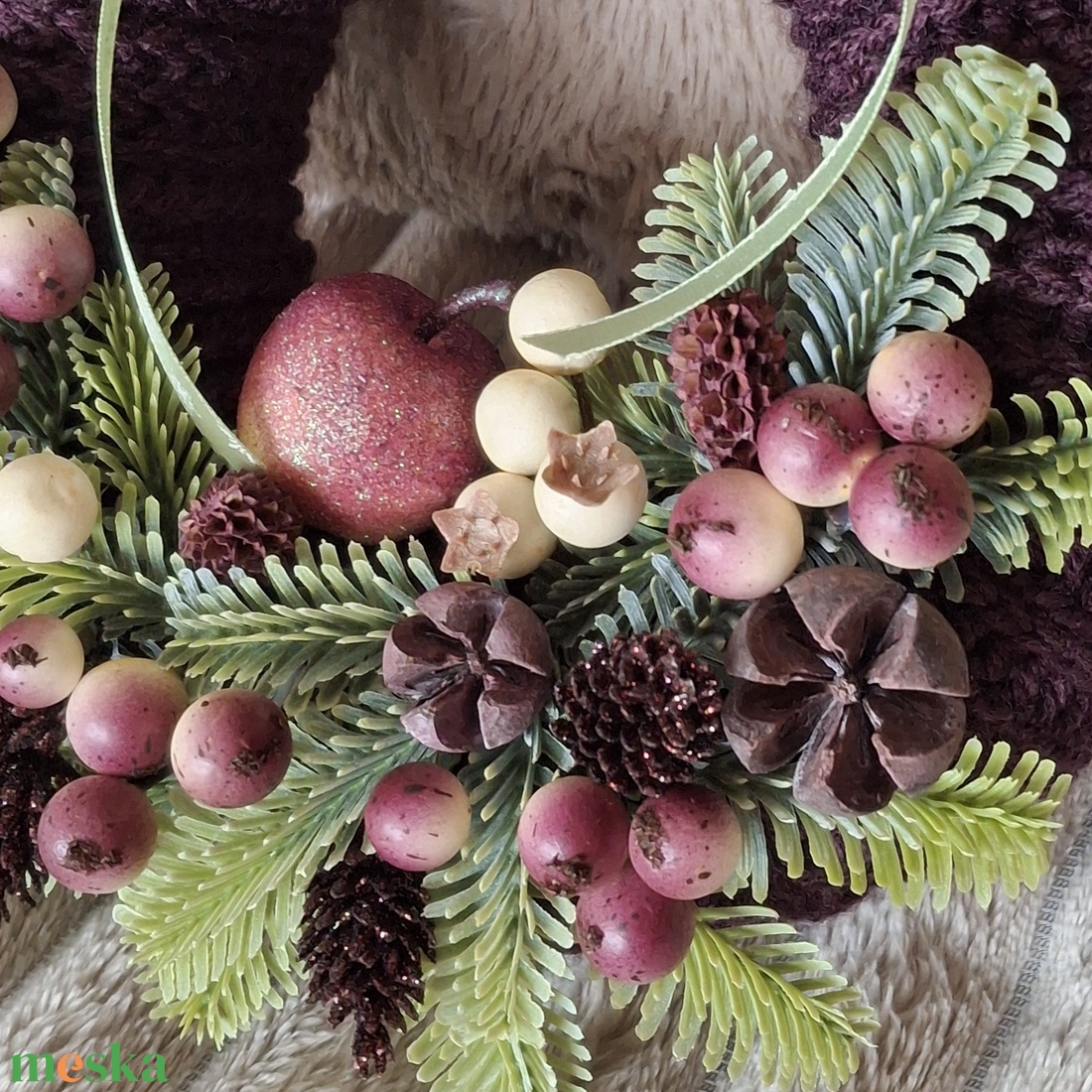 Kis karácsonyi kopogtató, bordó almás - karácsony - adventi díszek - adventi ajtódísz - Meska.hu