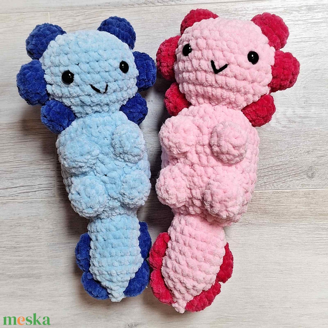 Horgolt plüss axolotl - játék & sport - plüssállat & játékfigura - más figura - Meska.hu Horgolt plüss axolotl - játék & sport - plüssállat & játékfigura - más figura - Meska.hu