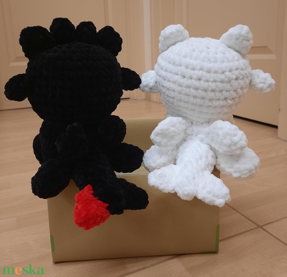 Horgolt plüss fényfúria és éjfúria pár - játék & sport - plüssállat & játékfigura - plüss sárkány - Meska.hu