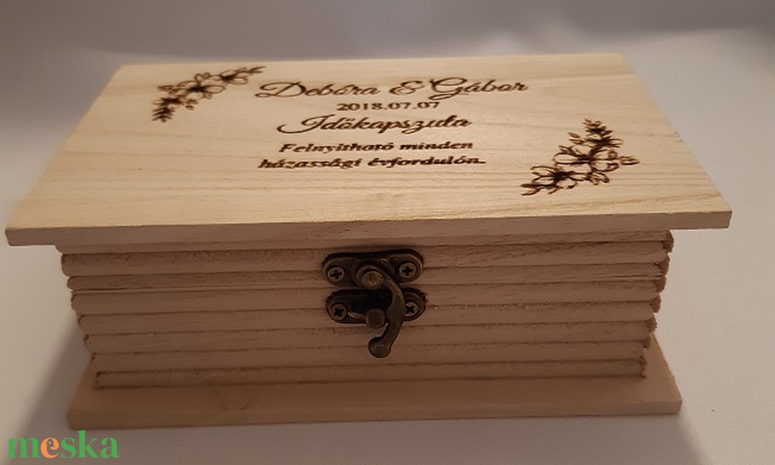 Időkapszula könyv alakú fa doboz - esküvő - emlék & ajándék - doboz - Meska.hu Időkapszula könyv alakú fa doboz - esküvő - emlék & ajándék - doboz - Meska.hu