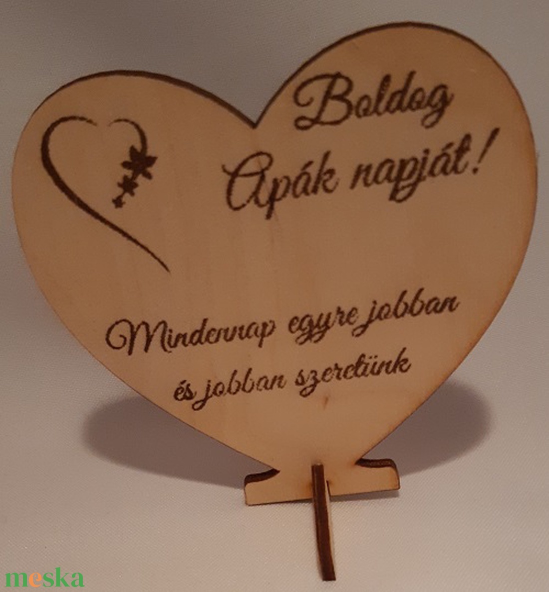 Boldog apák napját - talpas szív köszönet ajándék - esküvő - emlék & ajándék - köszönőajándék - Meska.hu