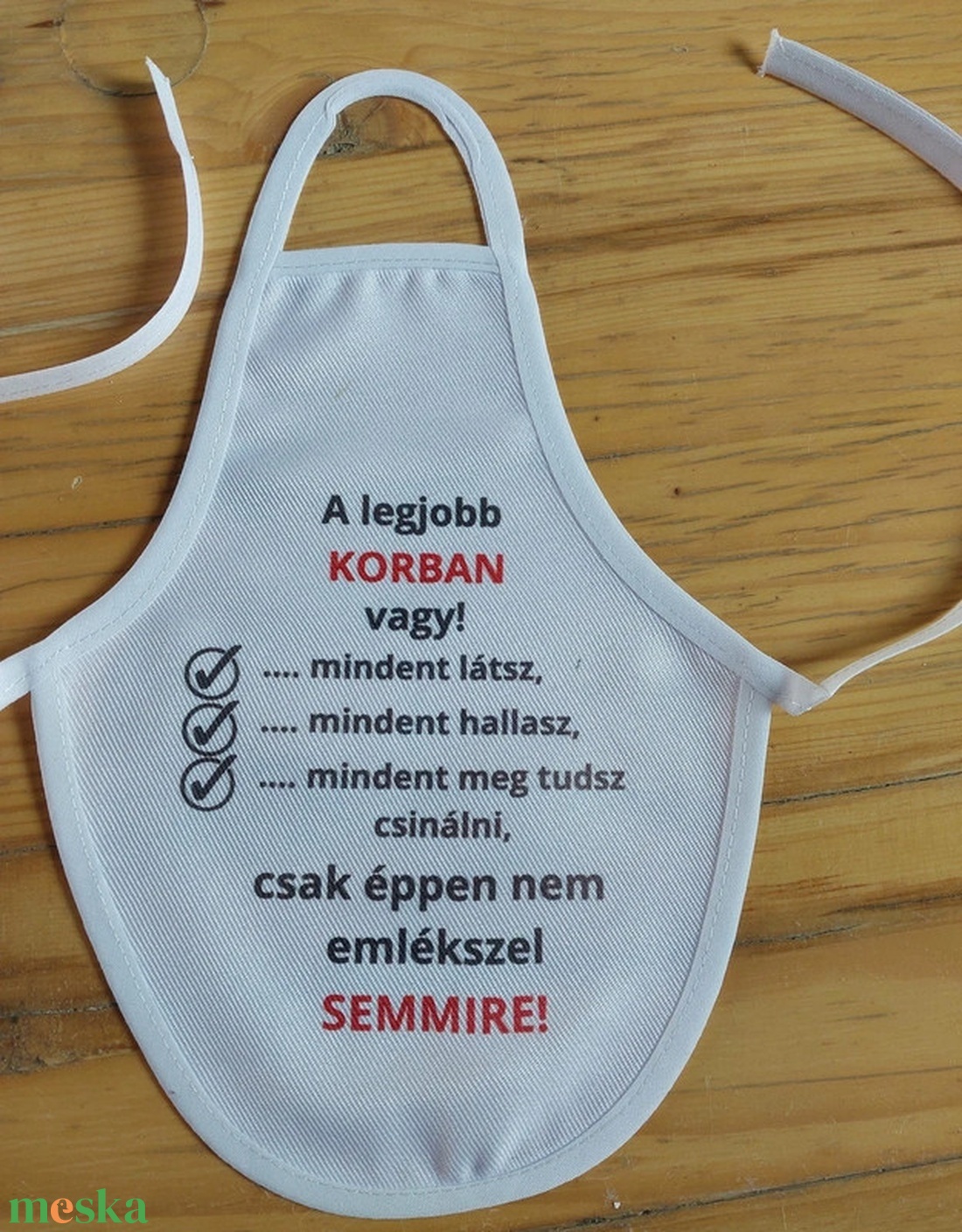 Kötényke üvegre - otthon & életmód - konyhafelszerelés, tálalás - italos kellékek - italtartó - Meska.hu Kötényke üvegre - otthon & életmód - konyhafelszerelés, tálalás - italos kellékek - italtartó - Meska.hu