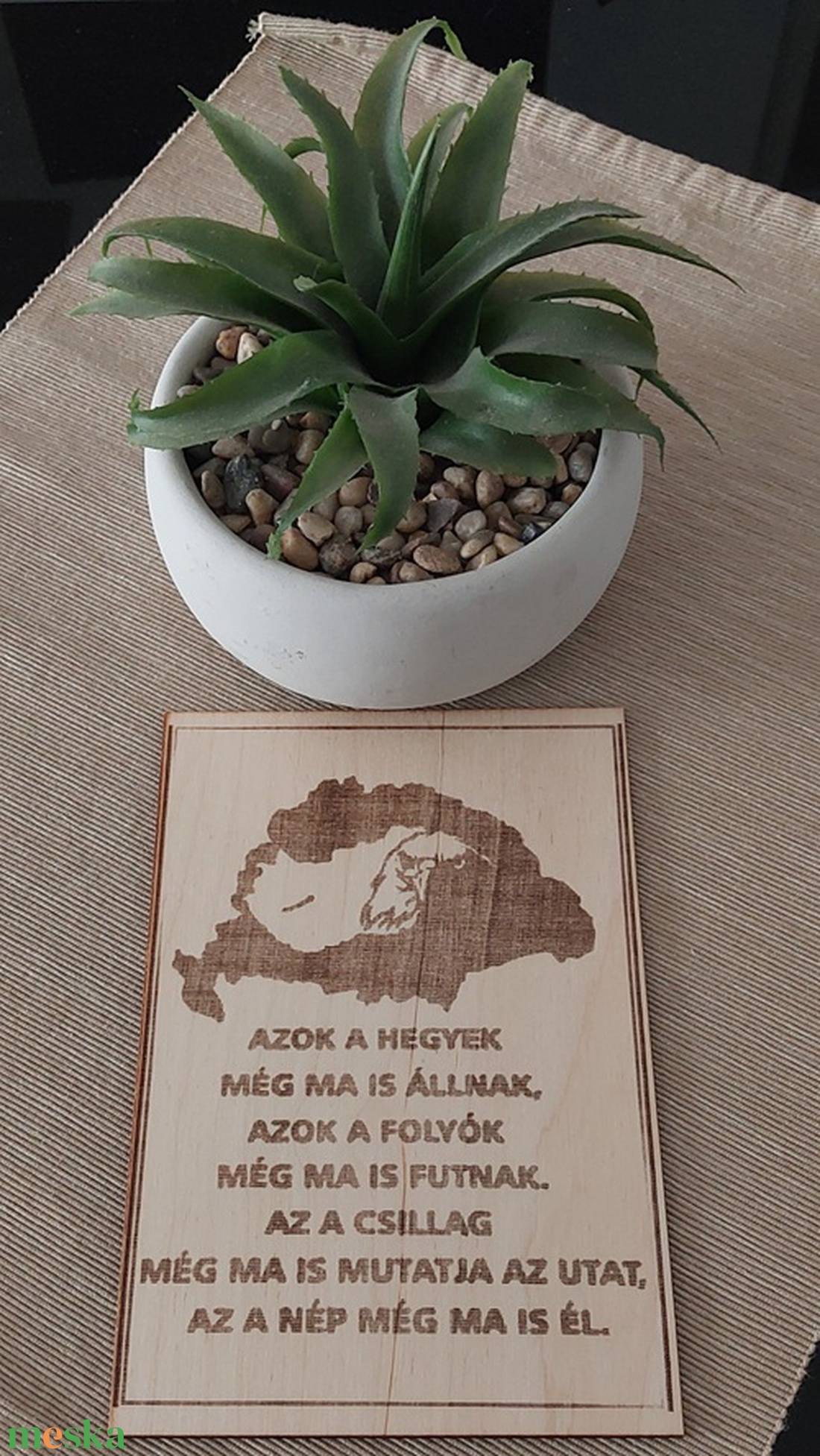Fa tábla azok a hegyek - otthon & életmód - dekoráció - fali és függő dekoráció - falra akasztható dekor - Meska.hu
