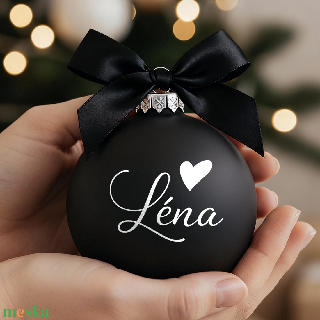 Névre szóló üveg karácsonyfa dísz  - Fekete - karácsony - karácsonyi lakásdekoráció - karácsonyfadíszek - Meska.hu