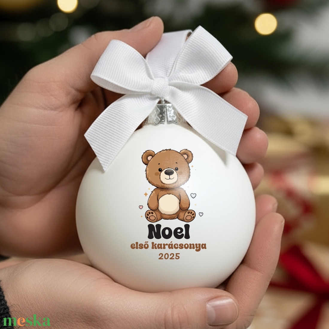 Névre szóló üveg karácsonyfa dísz  - Macis - Első karácsony - karácsony - karácsonyi lakásdekoráció - karácsonyfadíszek - Meska.hu