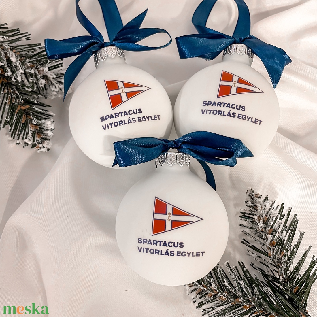 Karácsonyi logózott díszgömb cégeknek - karácsony - karácsonyi lakásdekoráció - karácsonyfadíszek - Meska.hu