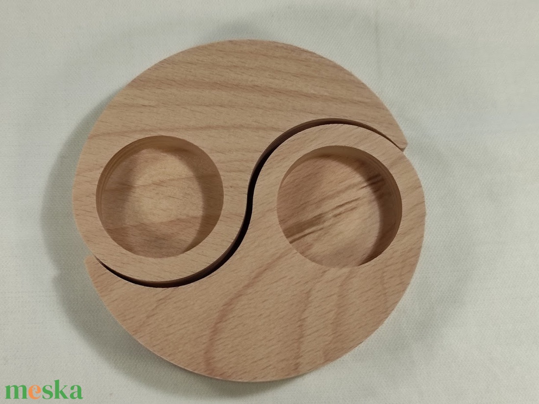 Yin-Yang alakú mécsestartó - karácsony - karácsonyi lakásdekoráció - karácsonyi illatgyertya, mécses - Meska.hu Yin-Yang alakú mécsestartó - karácsony - karácsonyi lakásdekoráció - karácsonyi illatgyertya, mécses - Meska.hu