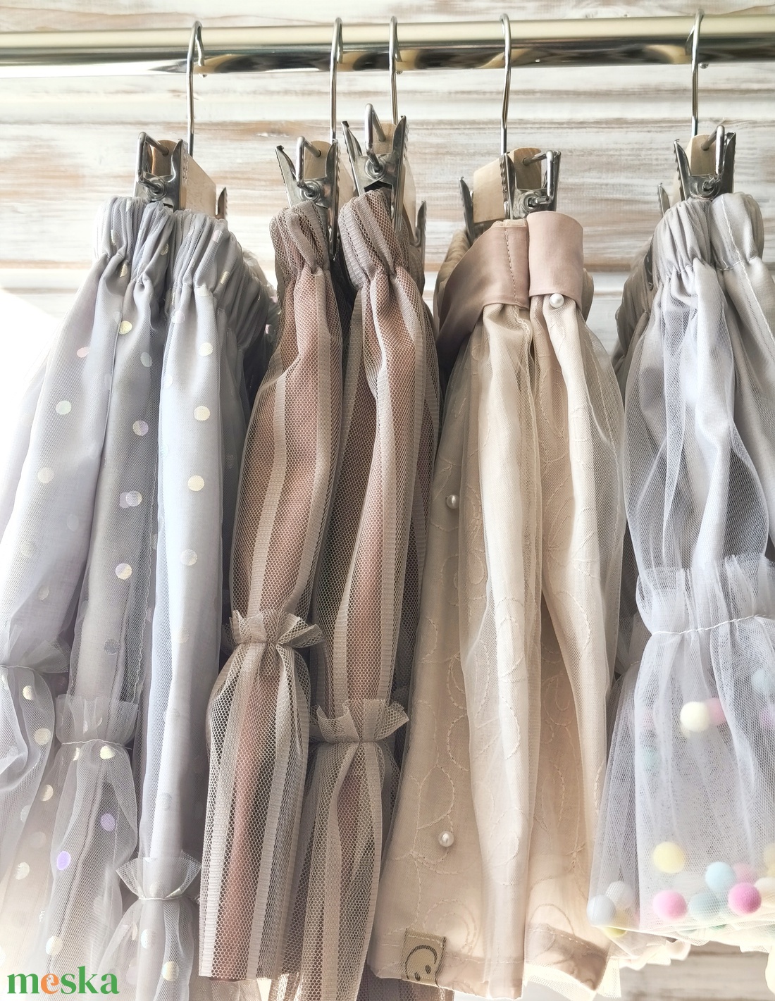 Púder gyöngyös tüllszoknya - ruha & divat - babaruha & gyerekruha - szoknya - Meska.hu