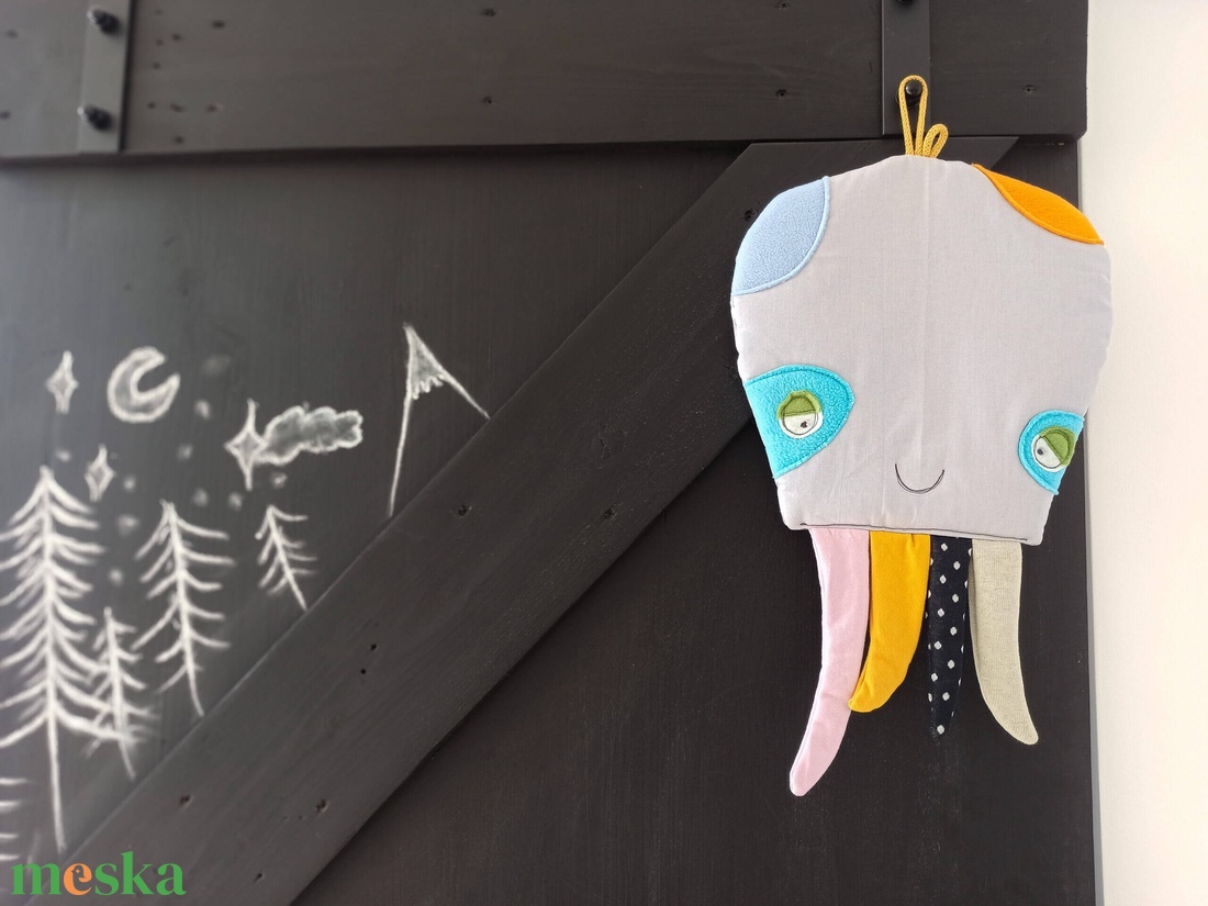 Polip székpárna - otthon & életmód - babaszoba, gyerekszoba - iskolai ülőpárna - Meska.hu