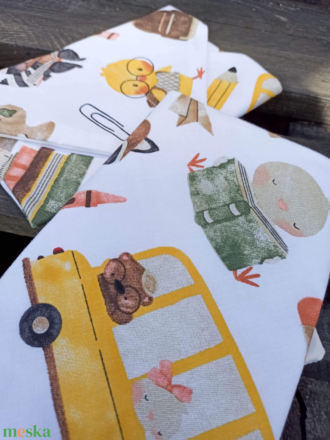 Újraszalvéta iskolabusz - táska & tok - uzsonna- & ebéd tartó - szendvics csomagoló - Meska.hu