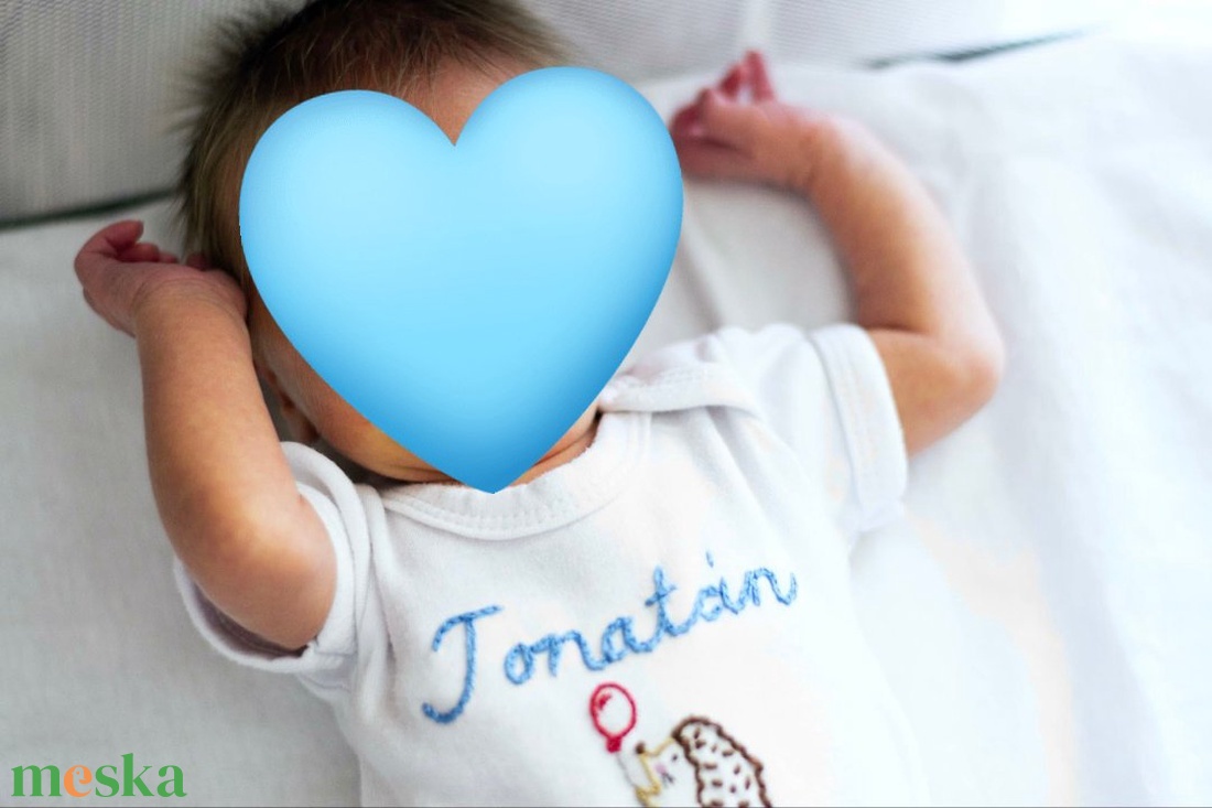 Egyedi hímzett baba body - baba - mama - babaruházat - baba body - Meska.hu