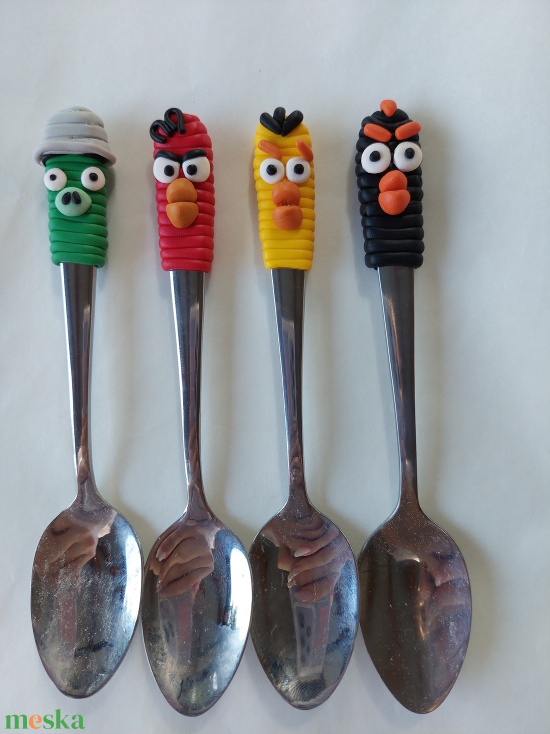 Angry Birds mintás teáskanalak - otthon & életmód - konyhafelszerelés, tálalás - tálalás - kanál & villa - Meska.hu Angry Birds mintás teáskanalak - otthon & életmód - konyhafelszerelés, tálalás - tálalás - kanál & villa - Meska.hu