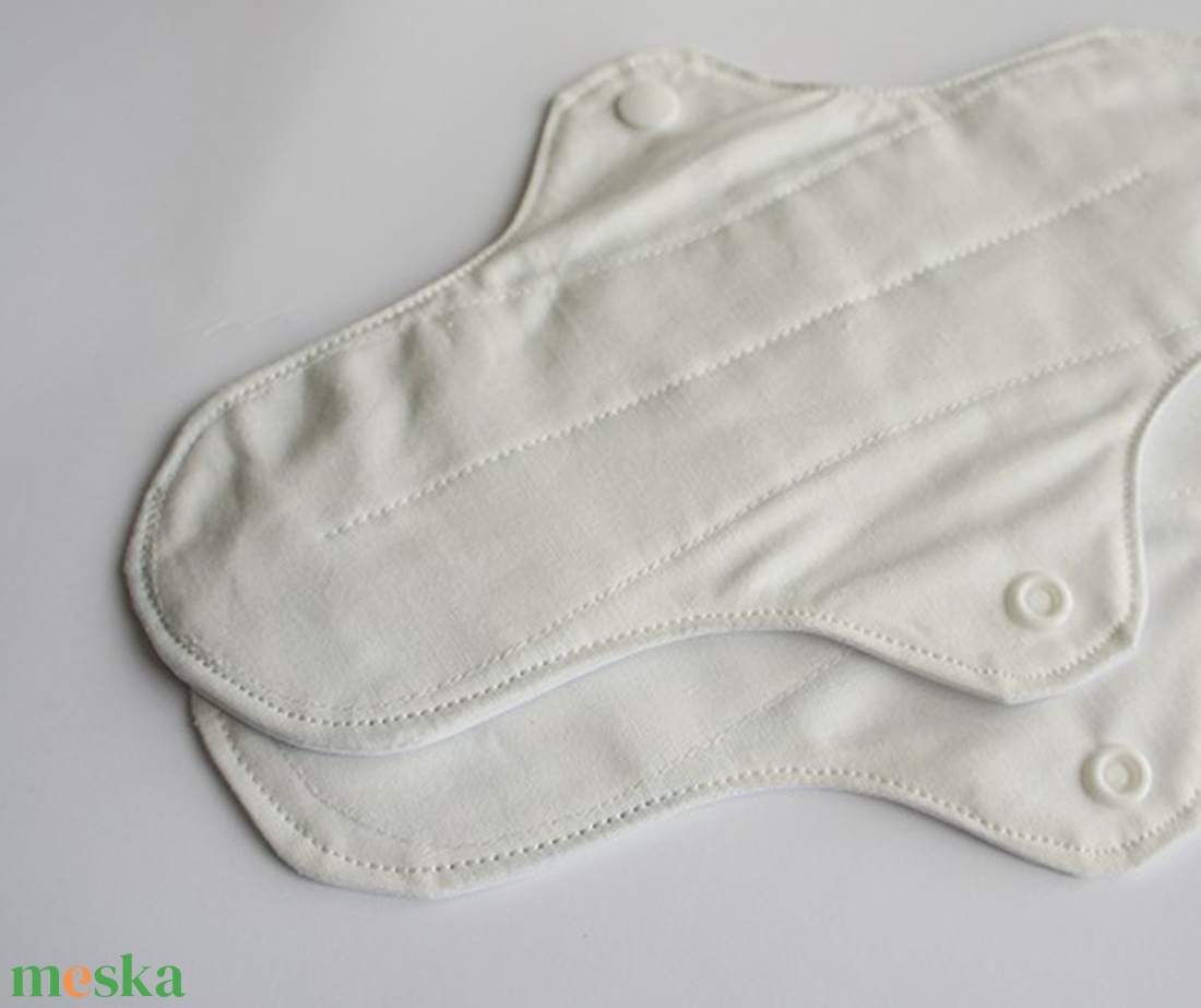 Pamut éjszakai intim betét 2 db-os HÓFEHÉR 26 cm-es - szépségápolás - intim higiénia - intimbetét - Meska.hu
