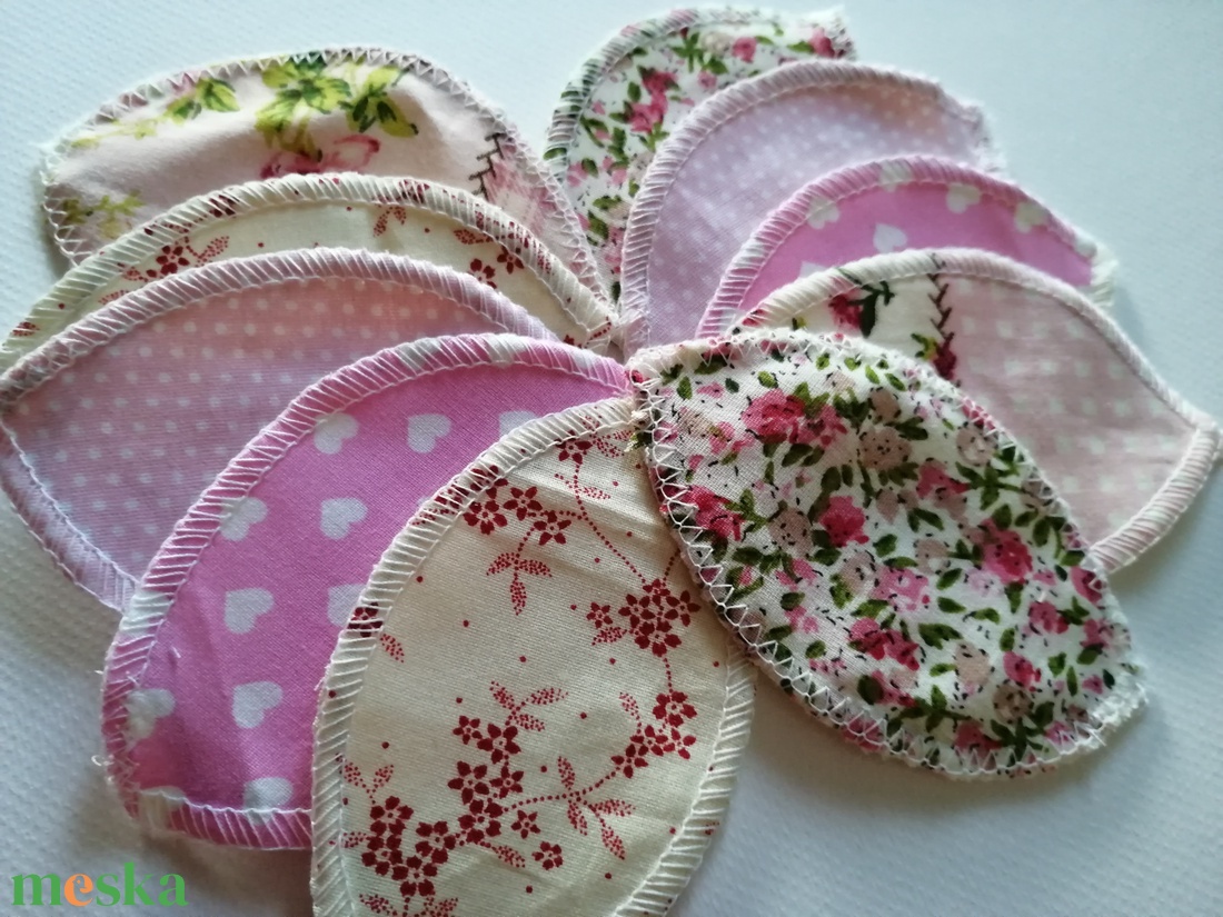 Női szirom/intim szirom - halvány rózsaszín mintás textilekből - szépségápolás - intim higiénia - intimbetét - Meska.hu