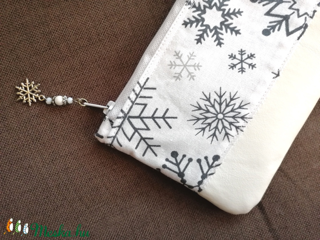 Csillagos Pelyhek női neszesszer / betéttartó - táska & tok - neszesszer - Meska.hu