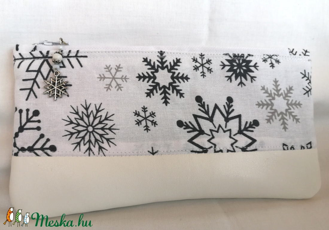 Csillagos Pelyhek női neszesszer / betéttartó - táska & tok - neszesszer - Meska.hu